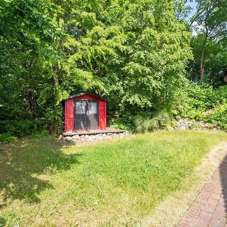 Wunderschoenes Im Herzen Der By Interhome * Machtlos